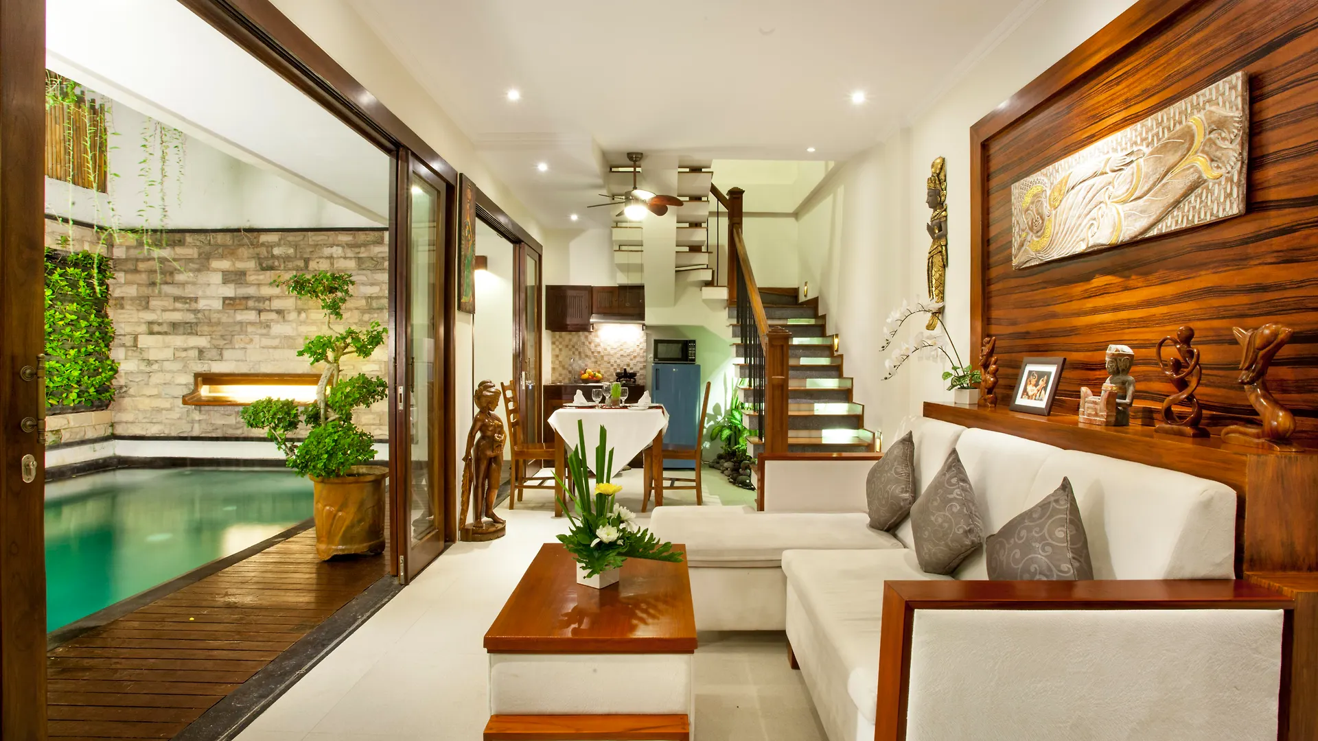 Astagina Resort Villa And Spa Seminyak Hotel